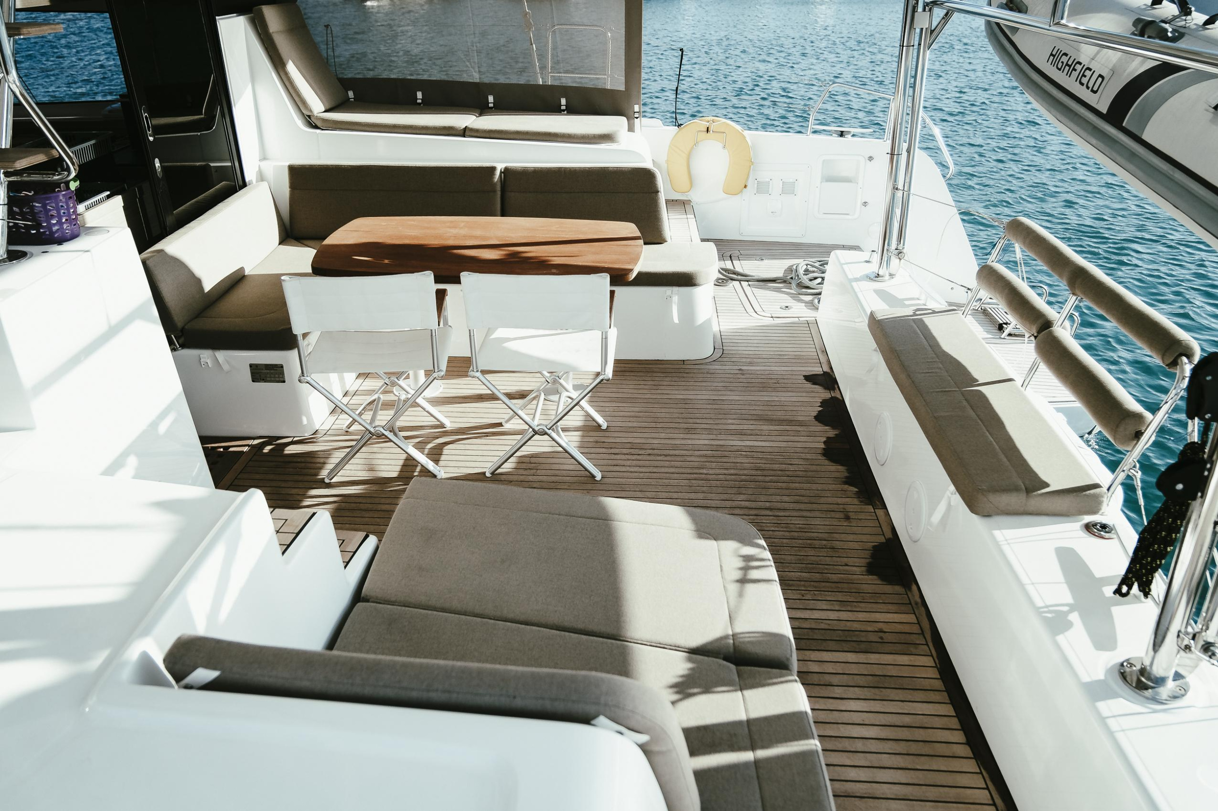 Lagoon 42 — photo 13