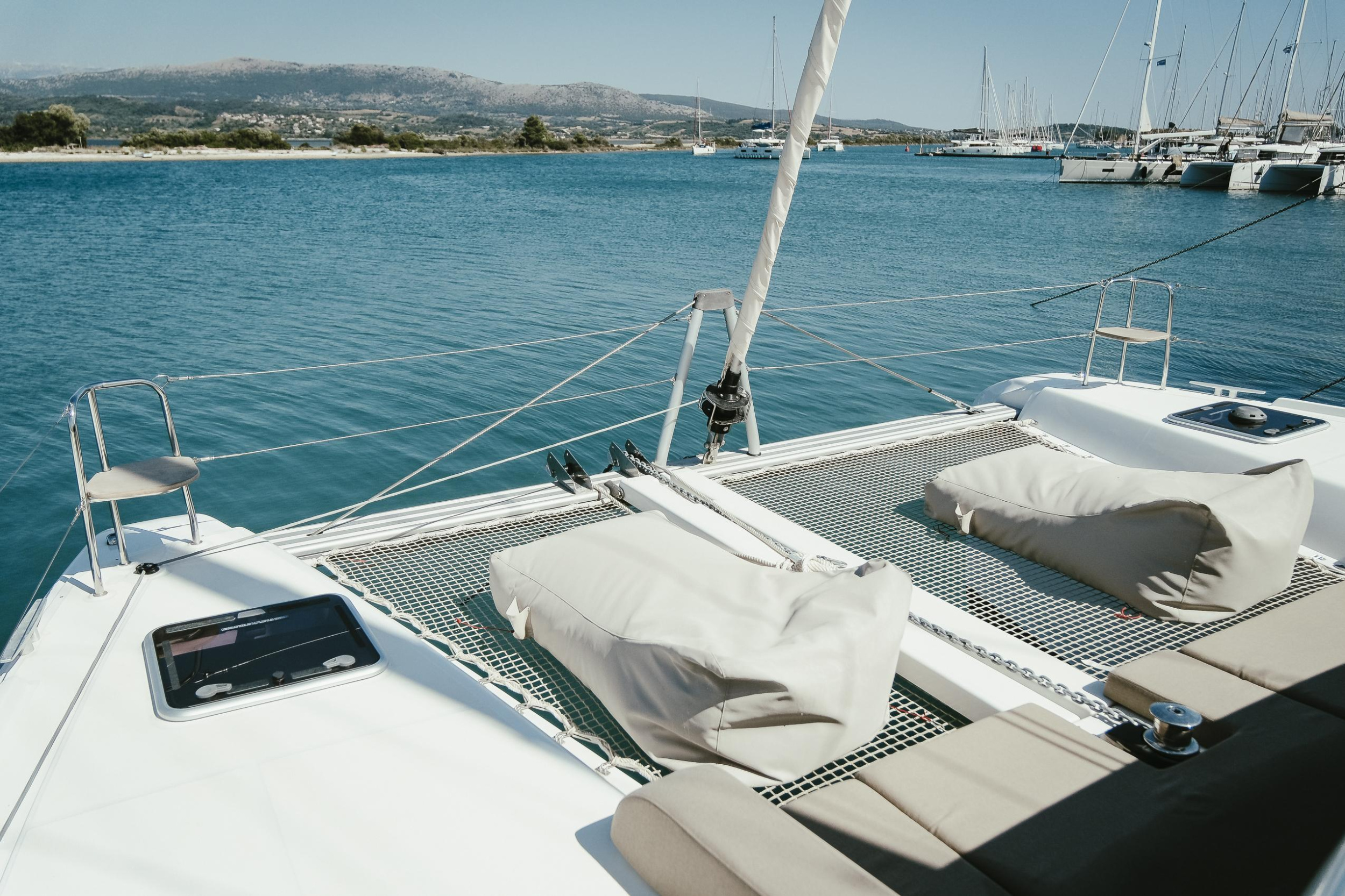 Lagoon 42 — photo 14