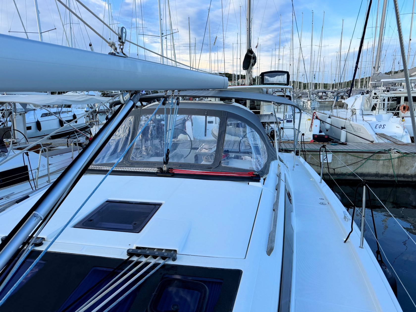 Dufour 430 Grand Large — photo 41