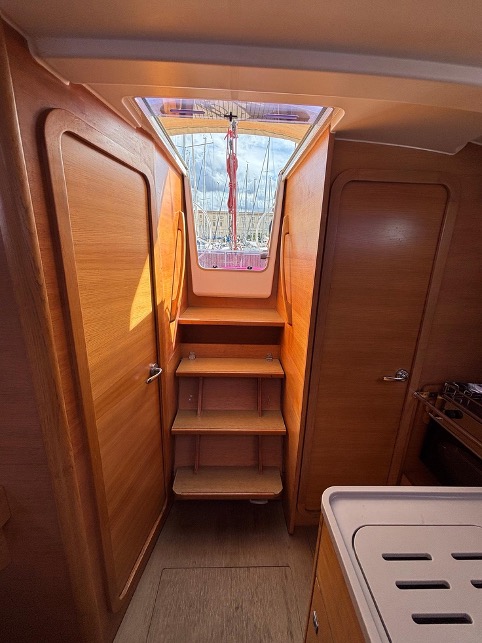 Dufour 310 Grand Large — photo 10