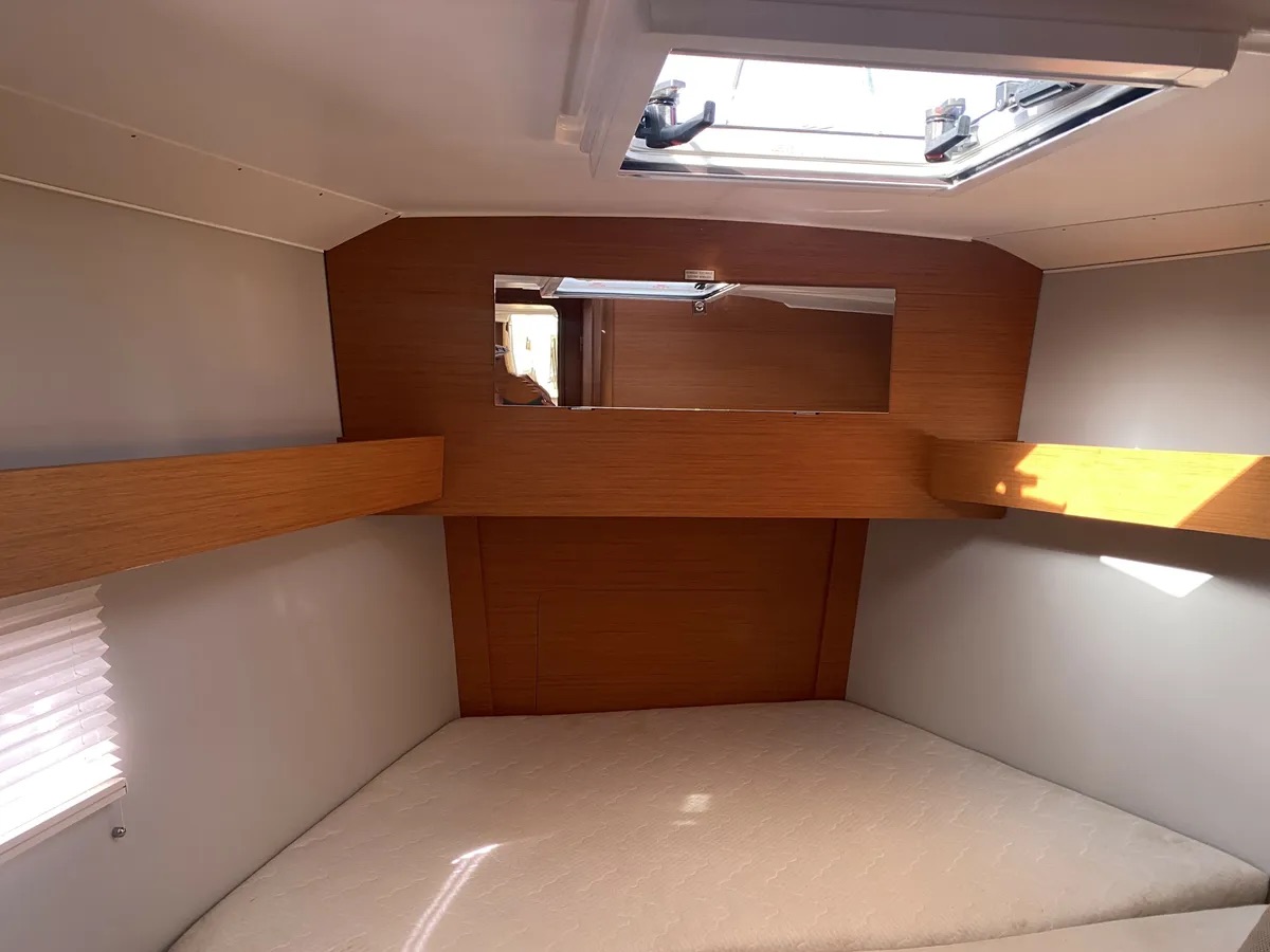 Dufour 390 — photo 2