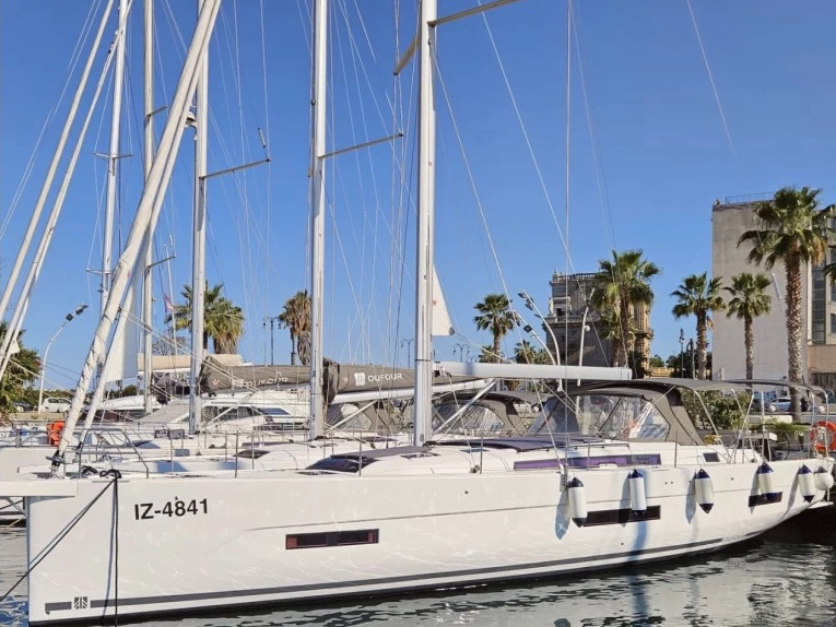 Dufour 530 — photo 1