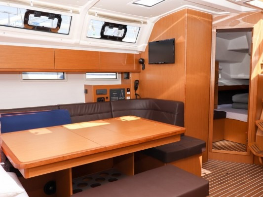 Bavaria Cruiser 46 — photo 10