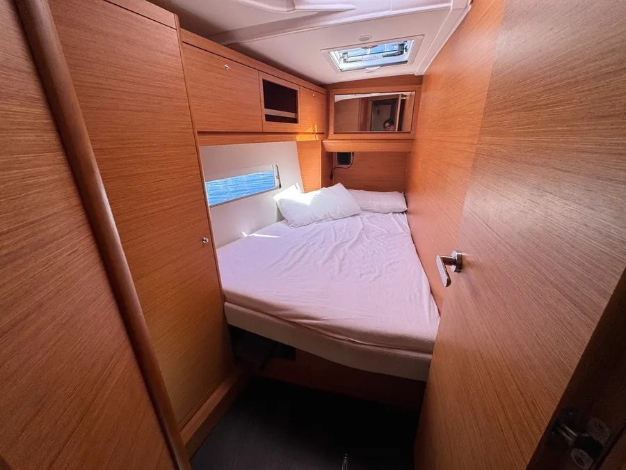 Dufour 470 — photo 2