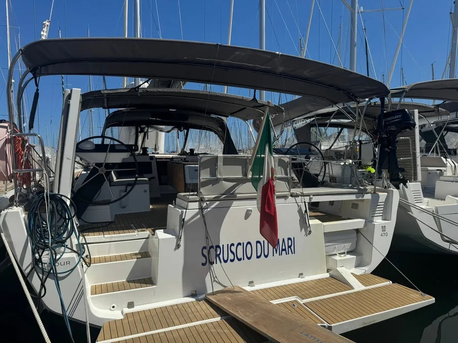 Dufour 470 — photo 1