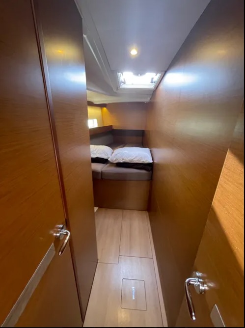 Sun Odyssey 490 — photo 2