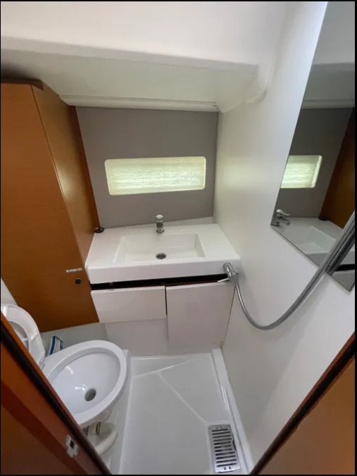 Sun Odyssey 490 — photo 5