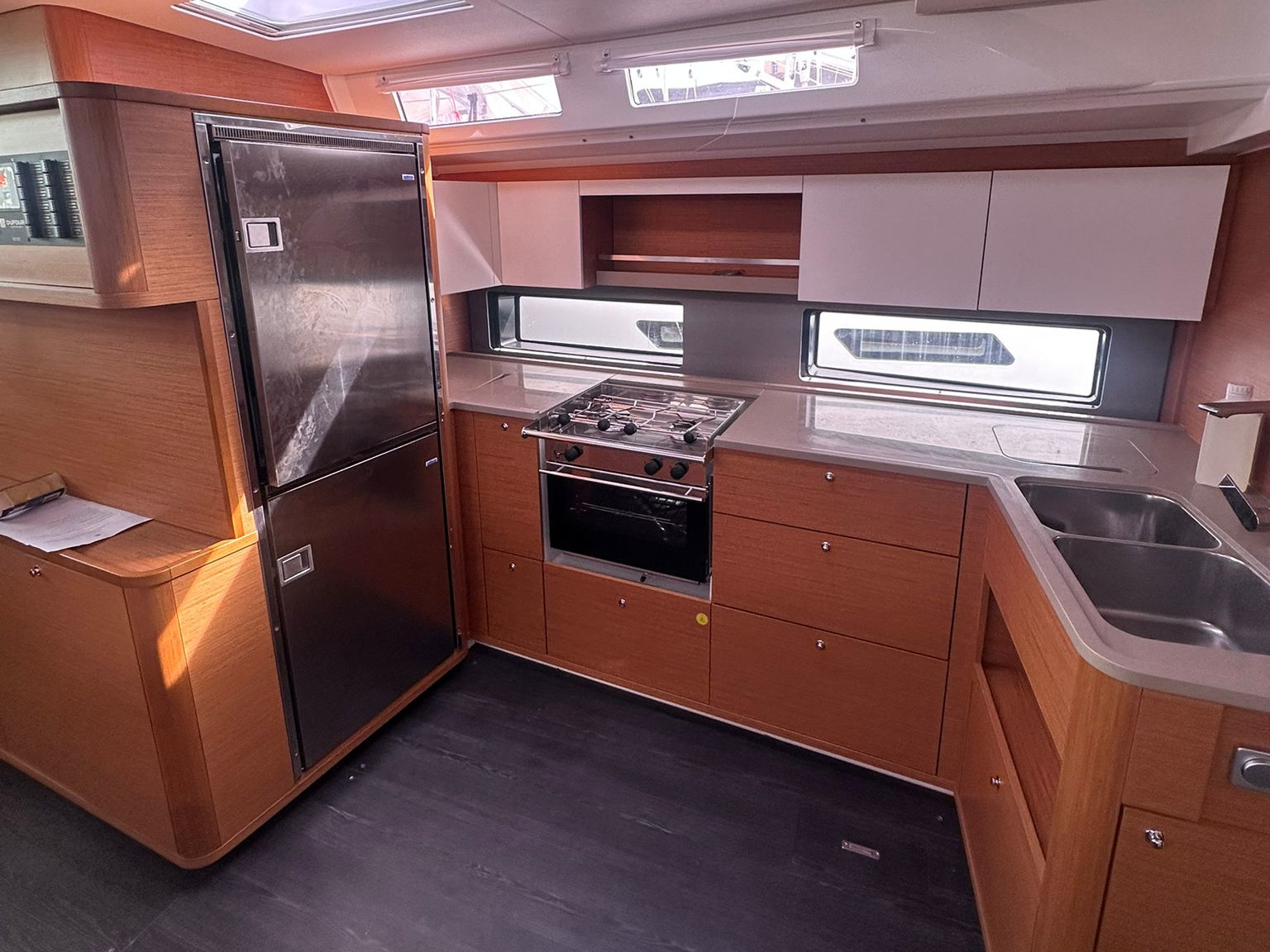 Dufour 48 SAILBOAT — photo 9