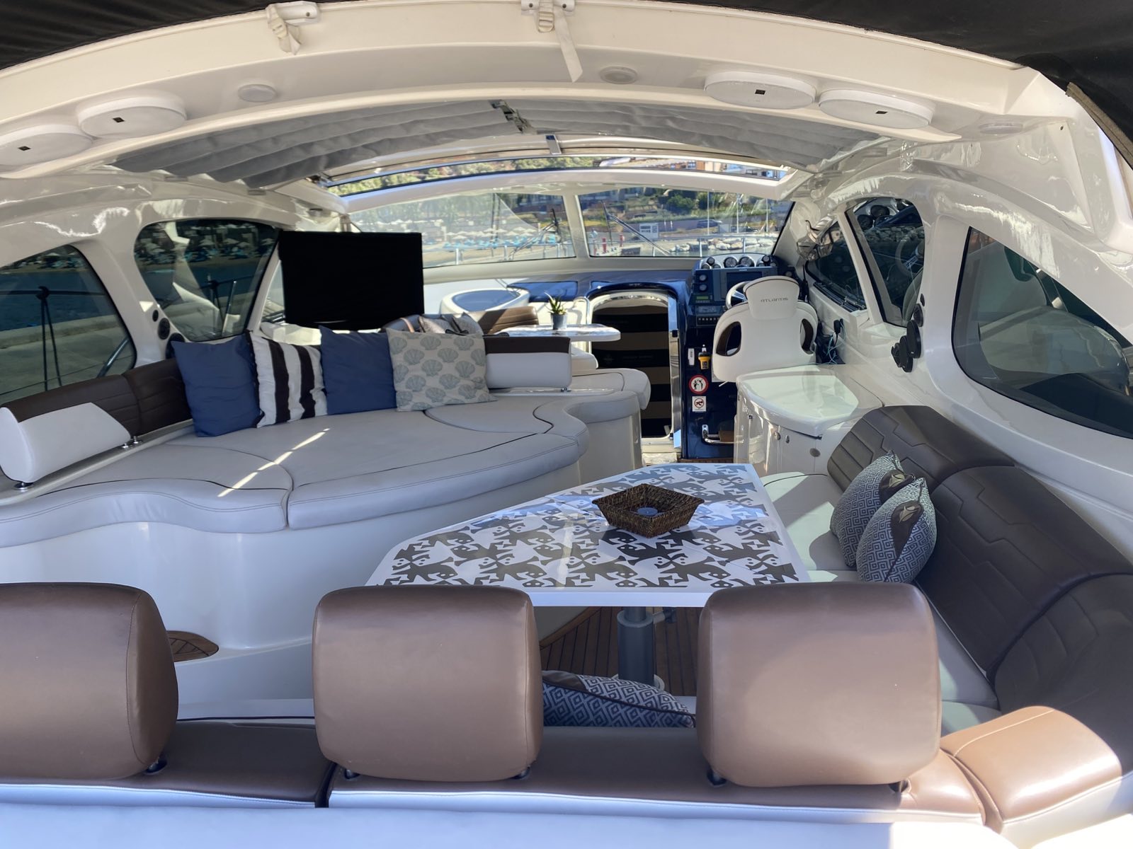 Azimut Atlantis 55 — photo 14