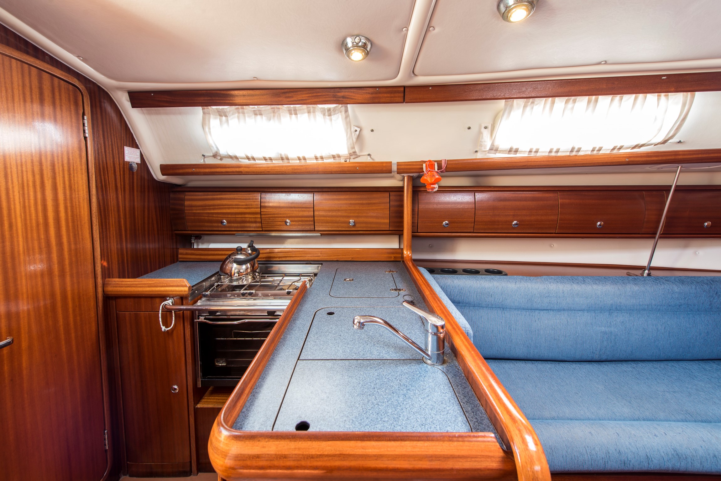 Bavaria 36 Cruiser — photo 14
