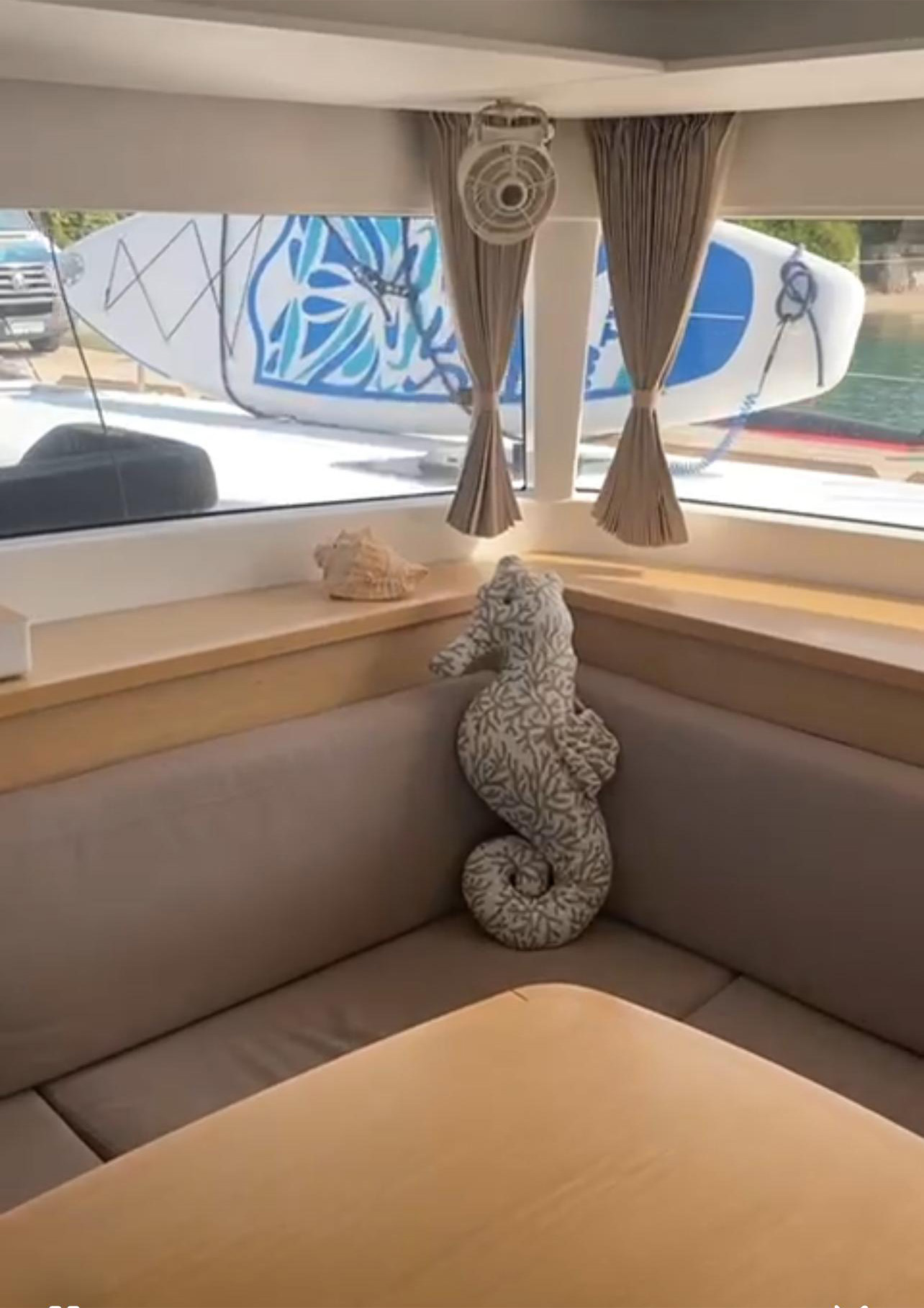 Lagoon 450 Flybridge — photo 7