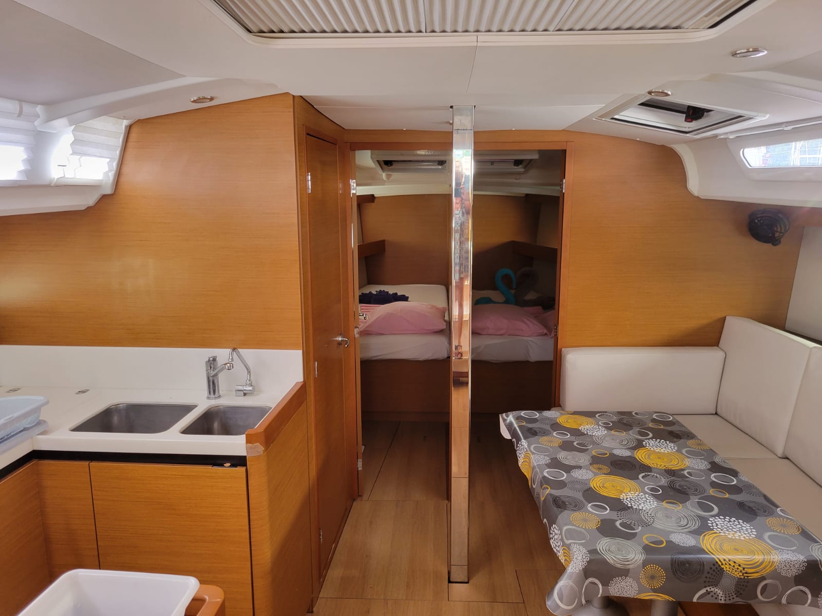 Sun Odyssey 440 (4cab) — photo 7