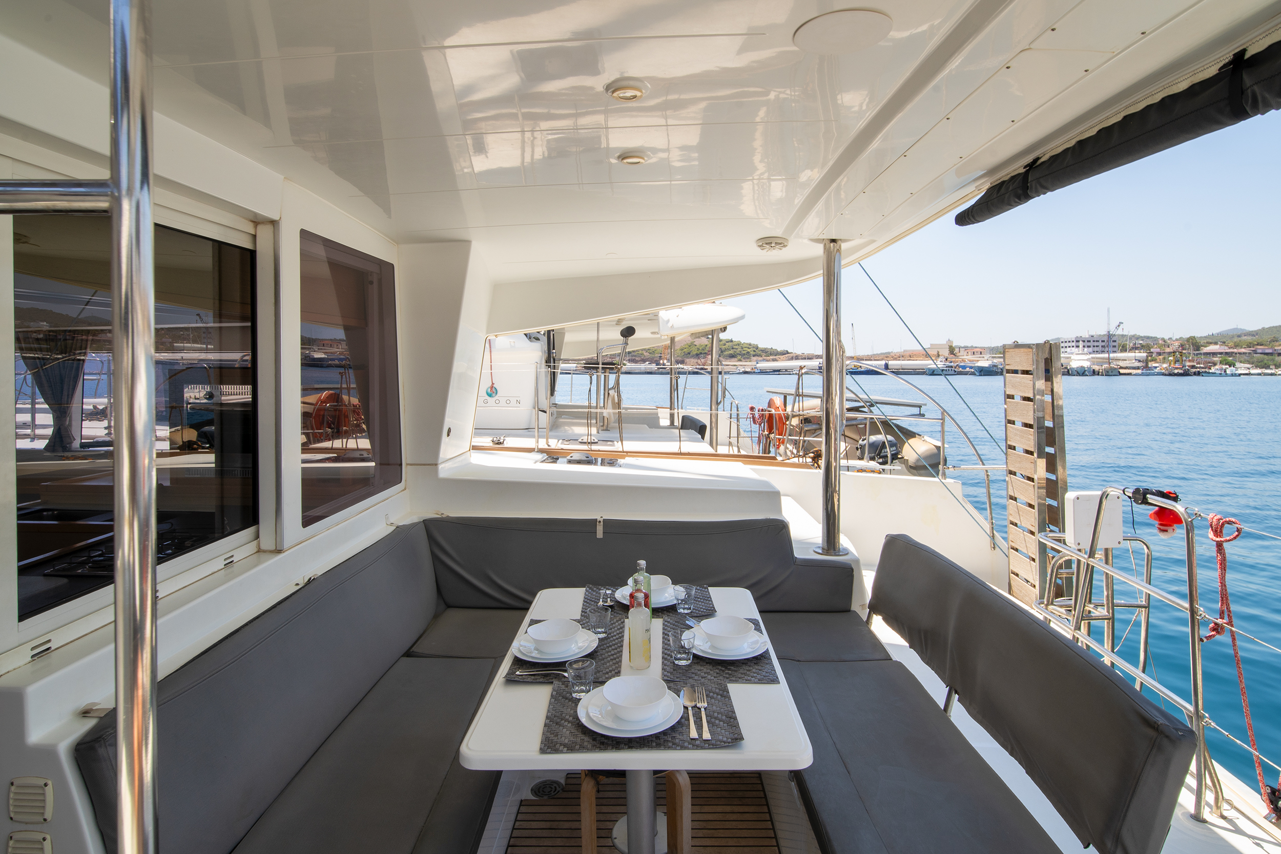 Lagoon 400 S2. — photo 12