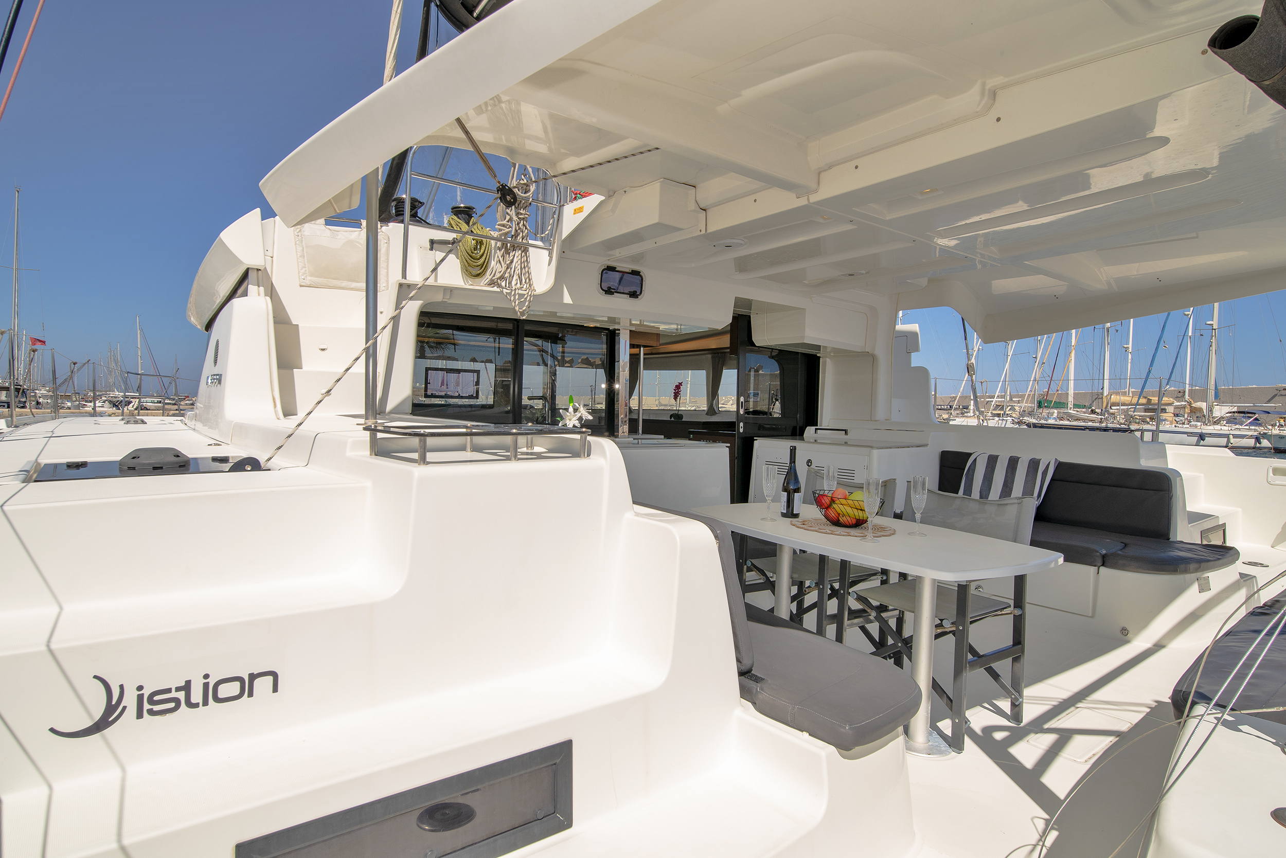 Lagoon 46 & GEN & WM — photo 11