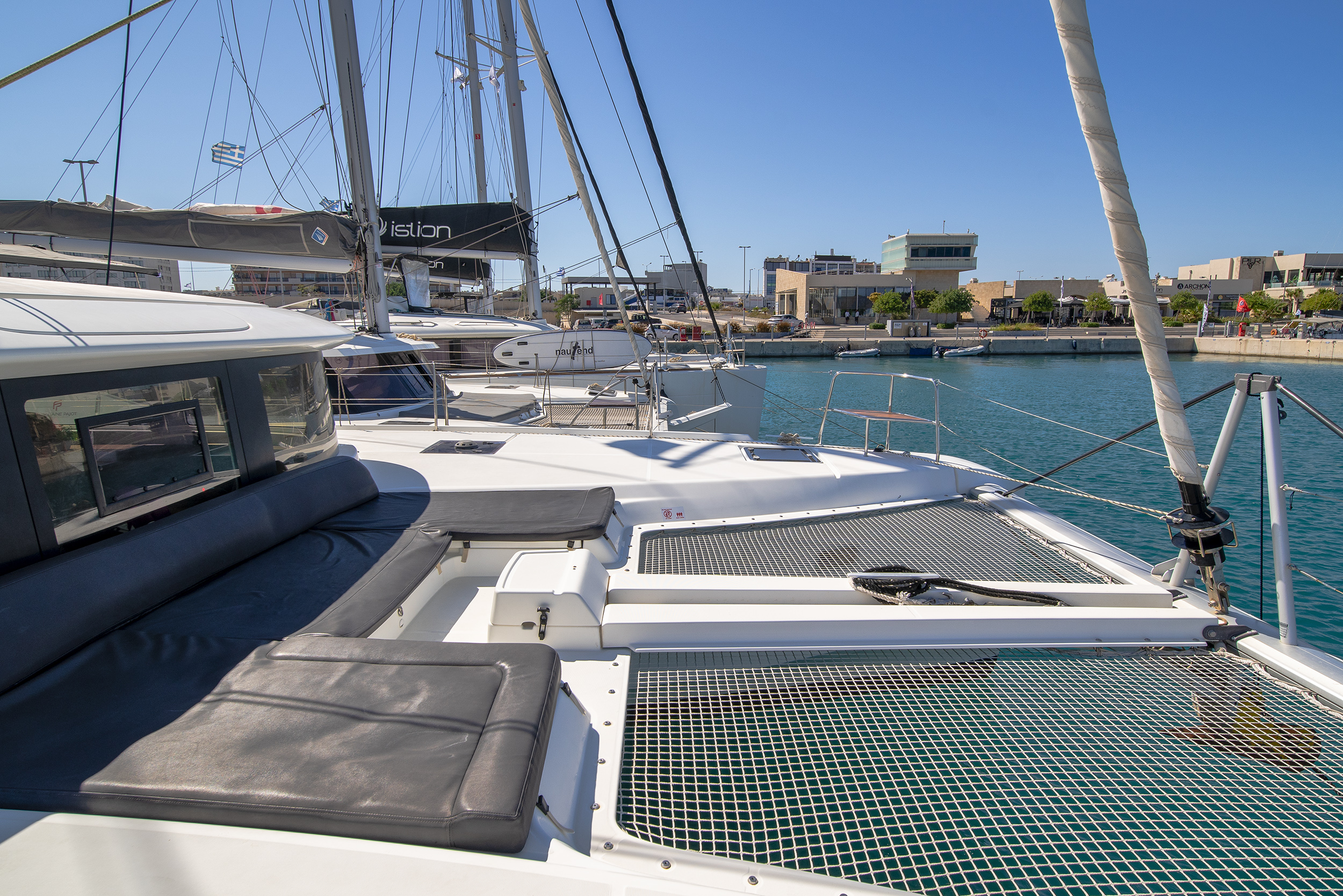 Lagoon 46 & GEN & WM — photo 3