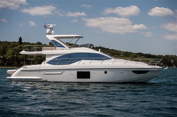 Azimut 55 Fly — photo 32