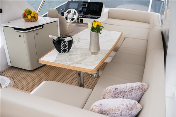 Azimut 55 Fly — photo 14