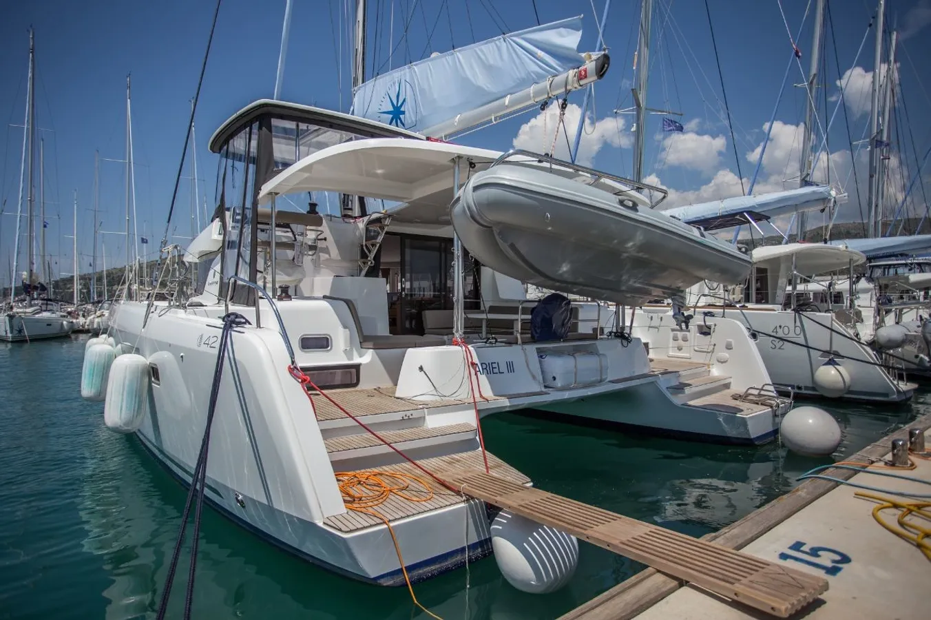 Lagoon 42 — photo 10