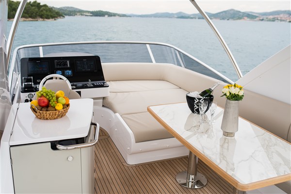 Azimut 55 Fly — photo 47