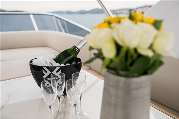 Azimut 55 Fly — photo 45