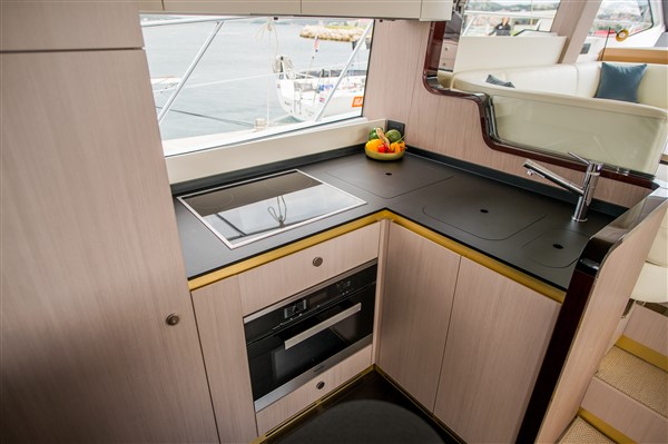 Azimut 55 Fly — photo 9
