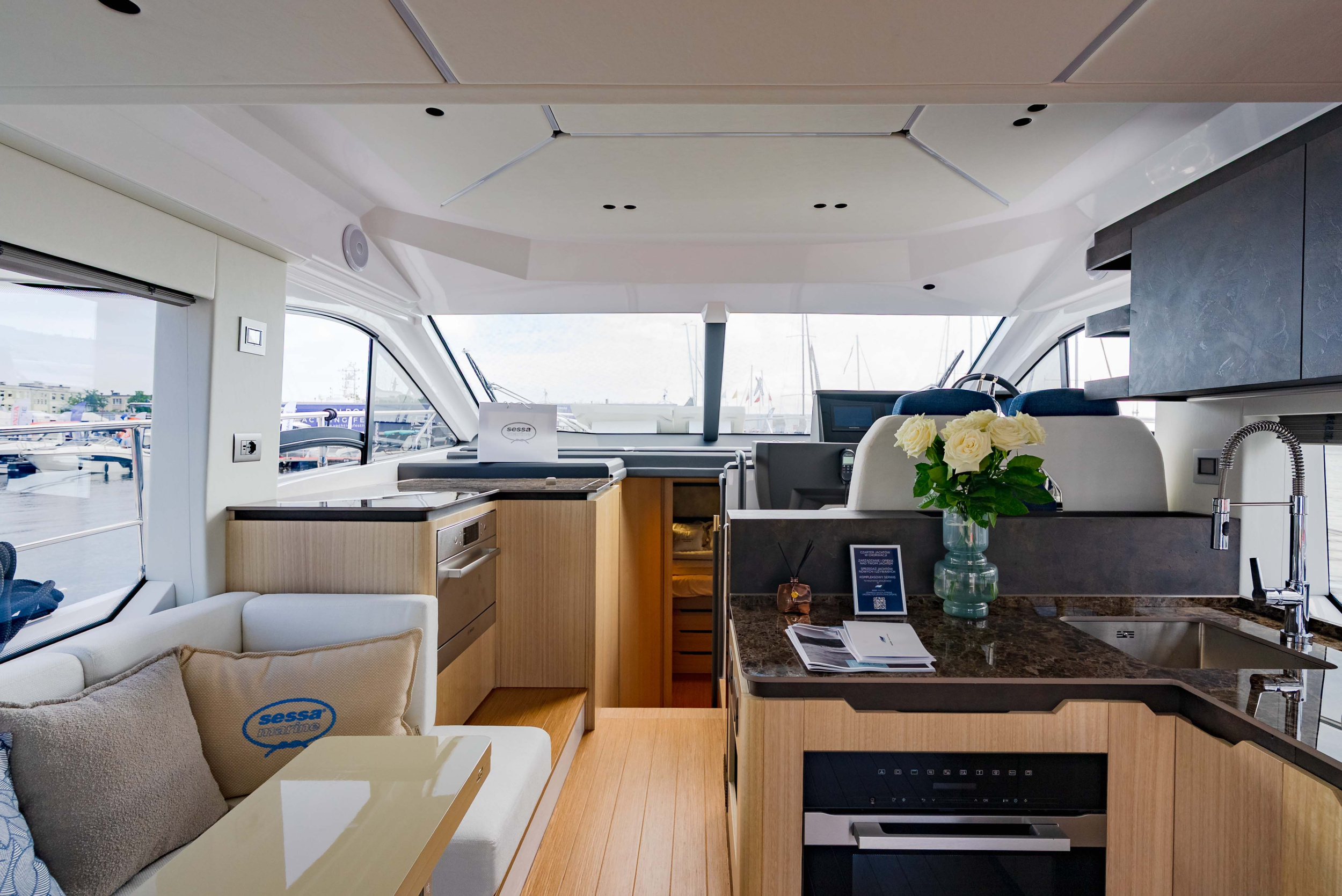 Sessa Fly 48 — photo 32