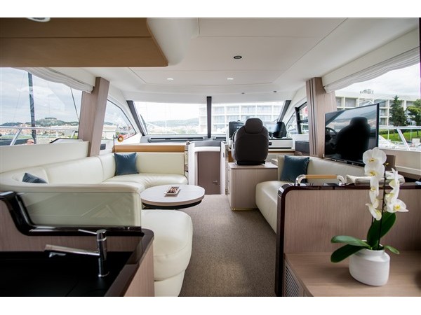 Azimut 55 Fly — photo 5