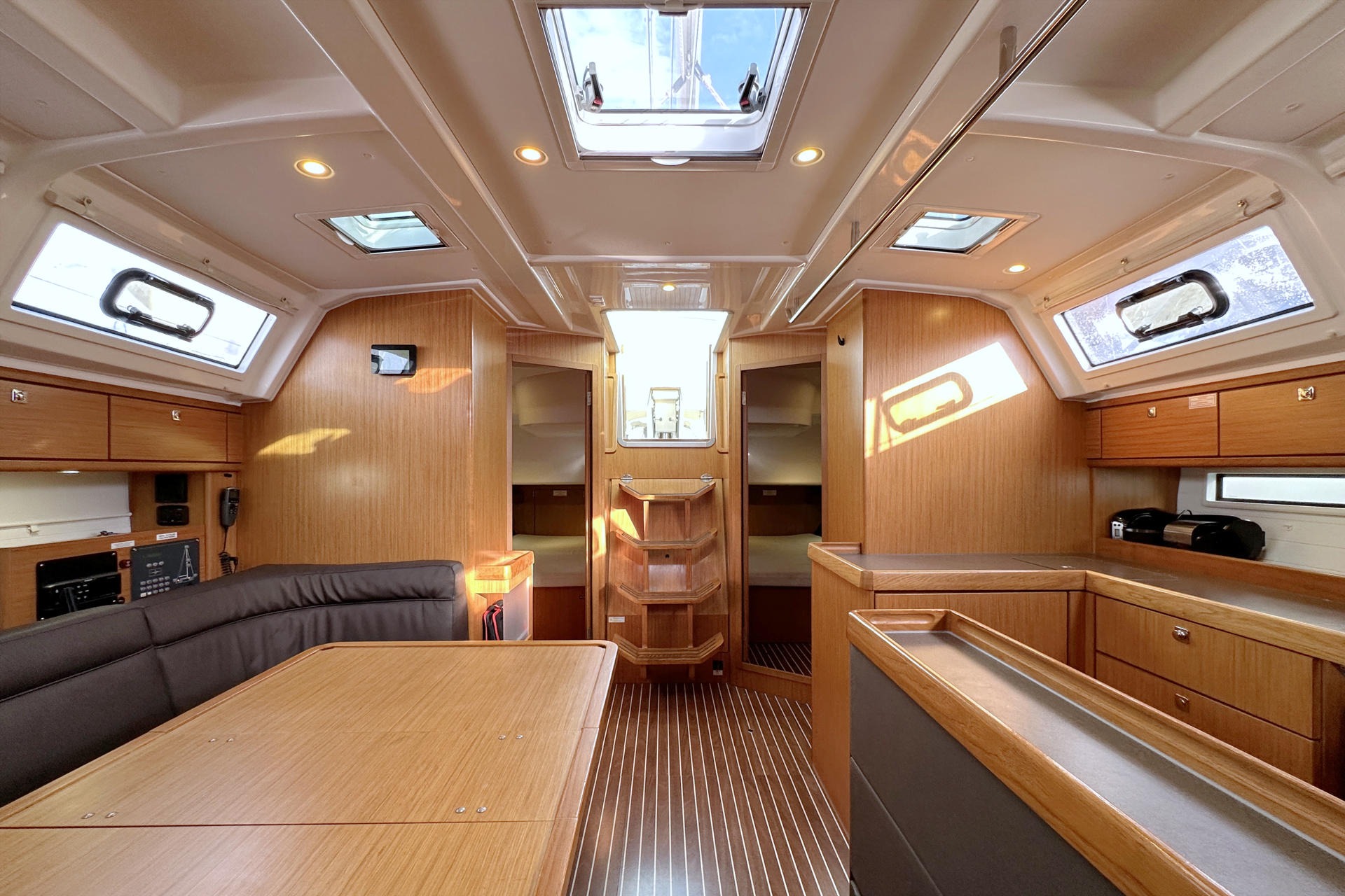 Bavaria Cruiser 46 — photo 9