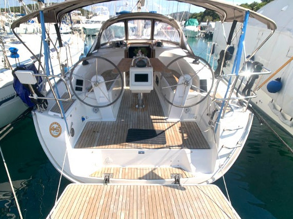 Bavaria Cruiser 34 — photo 1
