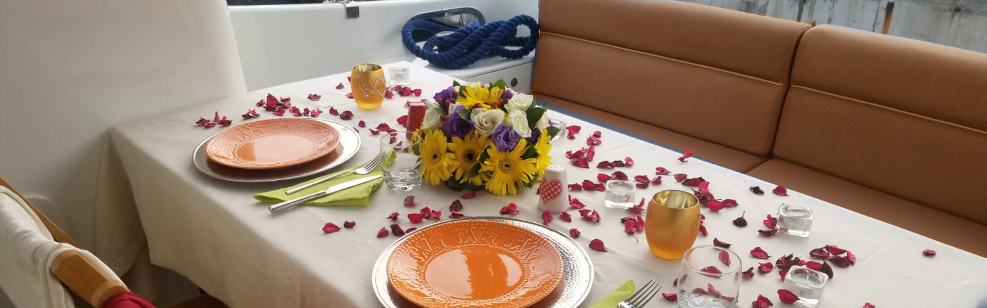 Motoryacht — photo 16