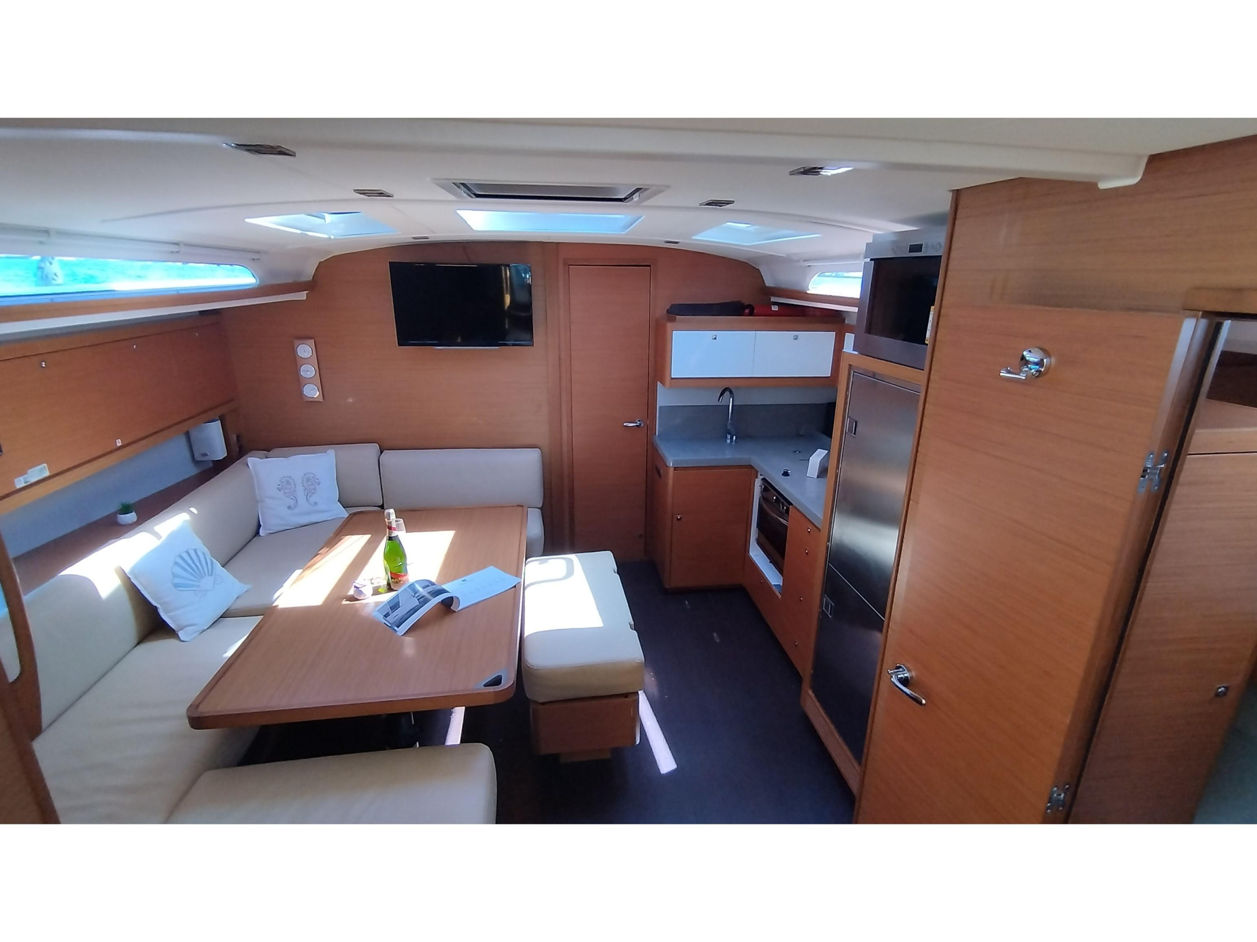 Dufour 470 — photo 10