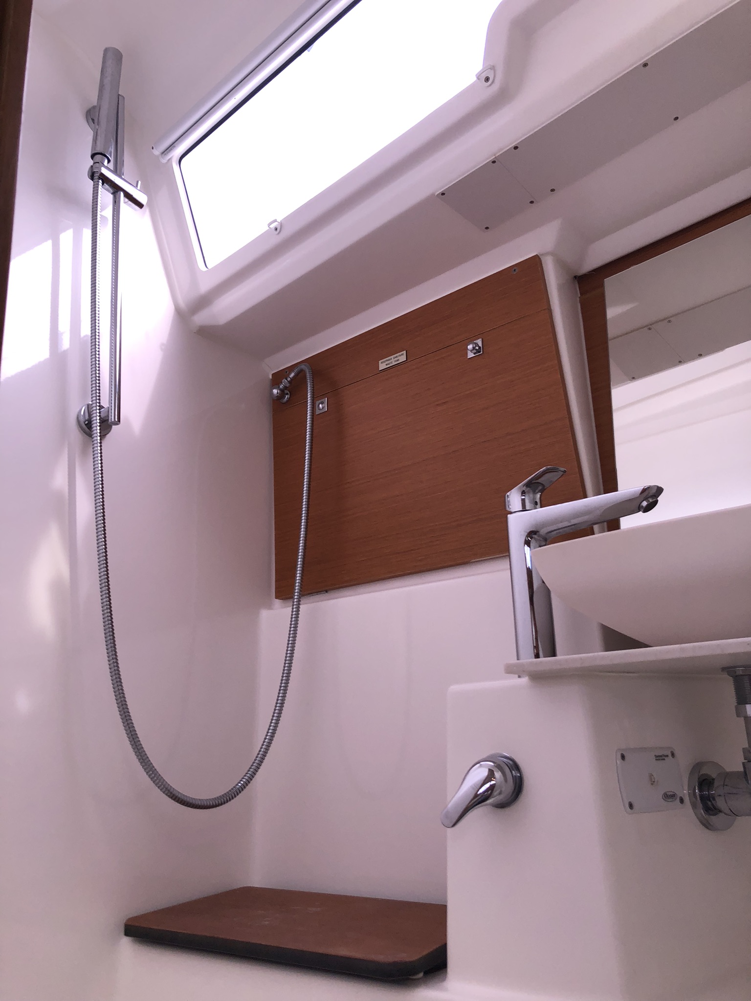 Dufour 412 Grand large — photo 3
