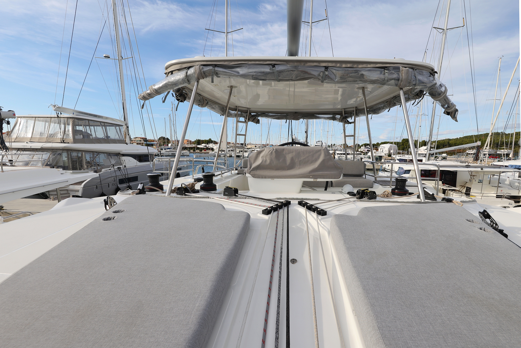 Lagoon 51 - 6 cabins/4heads — photo 8