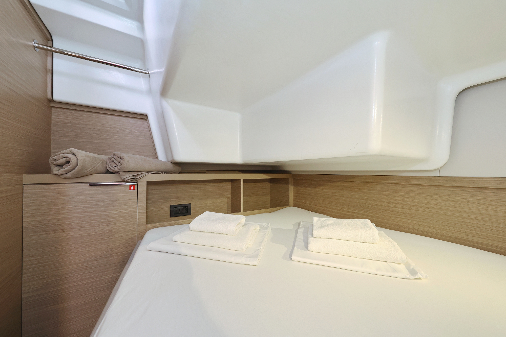 Lagoon 51 - 6 cabins/4heads — photo 4