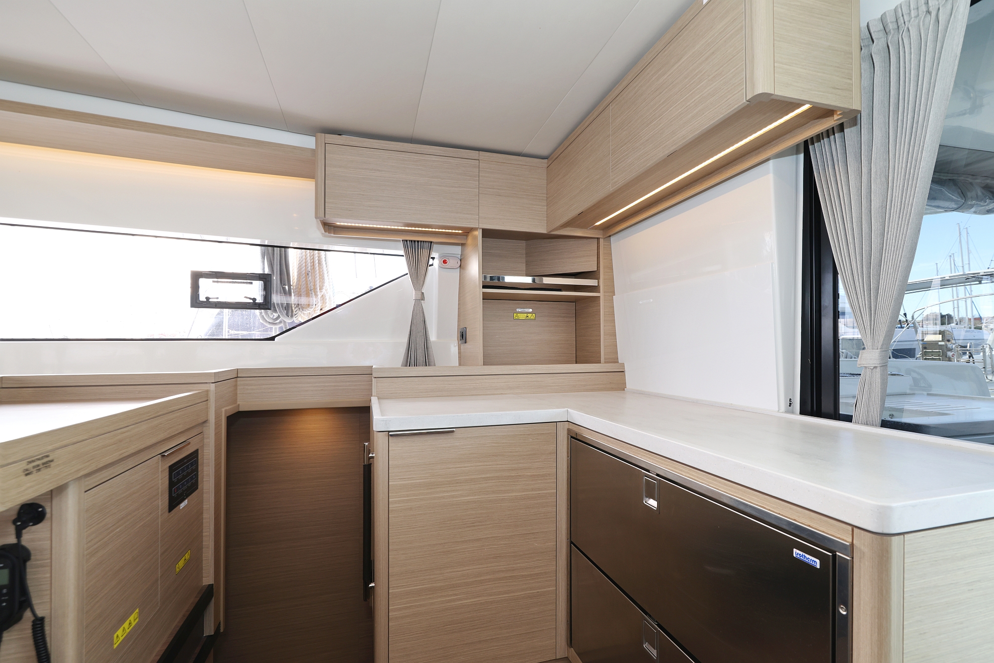 Lagoon 51 - 6 cabins/4heads — photo 51
