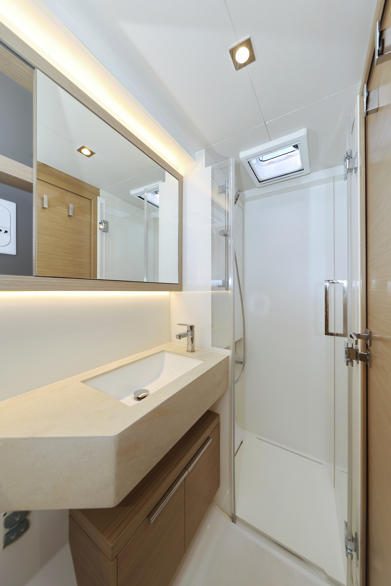 Lagoon 51 - 6 cabins/4heads — photo 52
