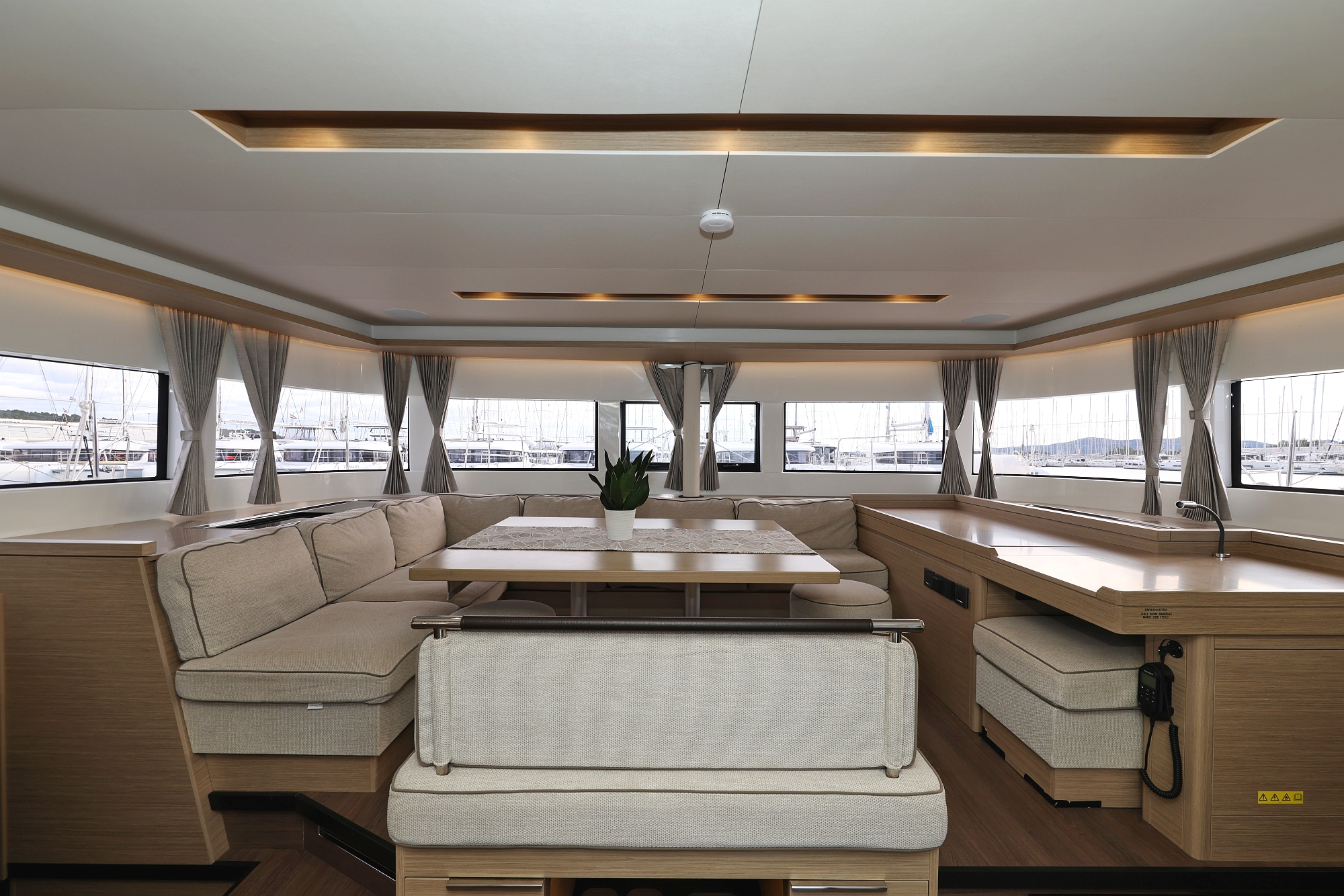 Lagoon 51 - 6 cabins/4heads — photo 37