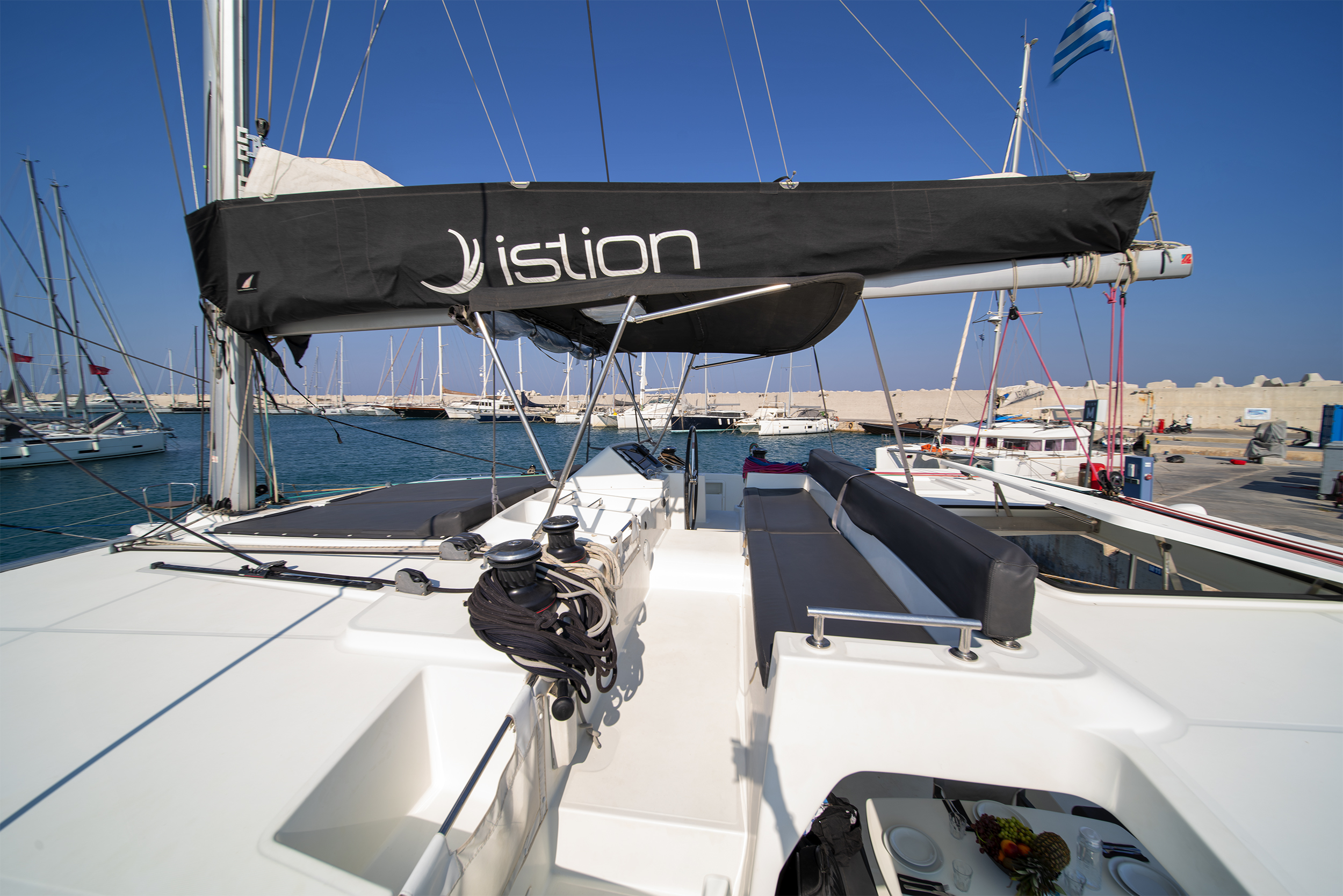 Lagoon 450 Fly & GEN — photo 26
