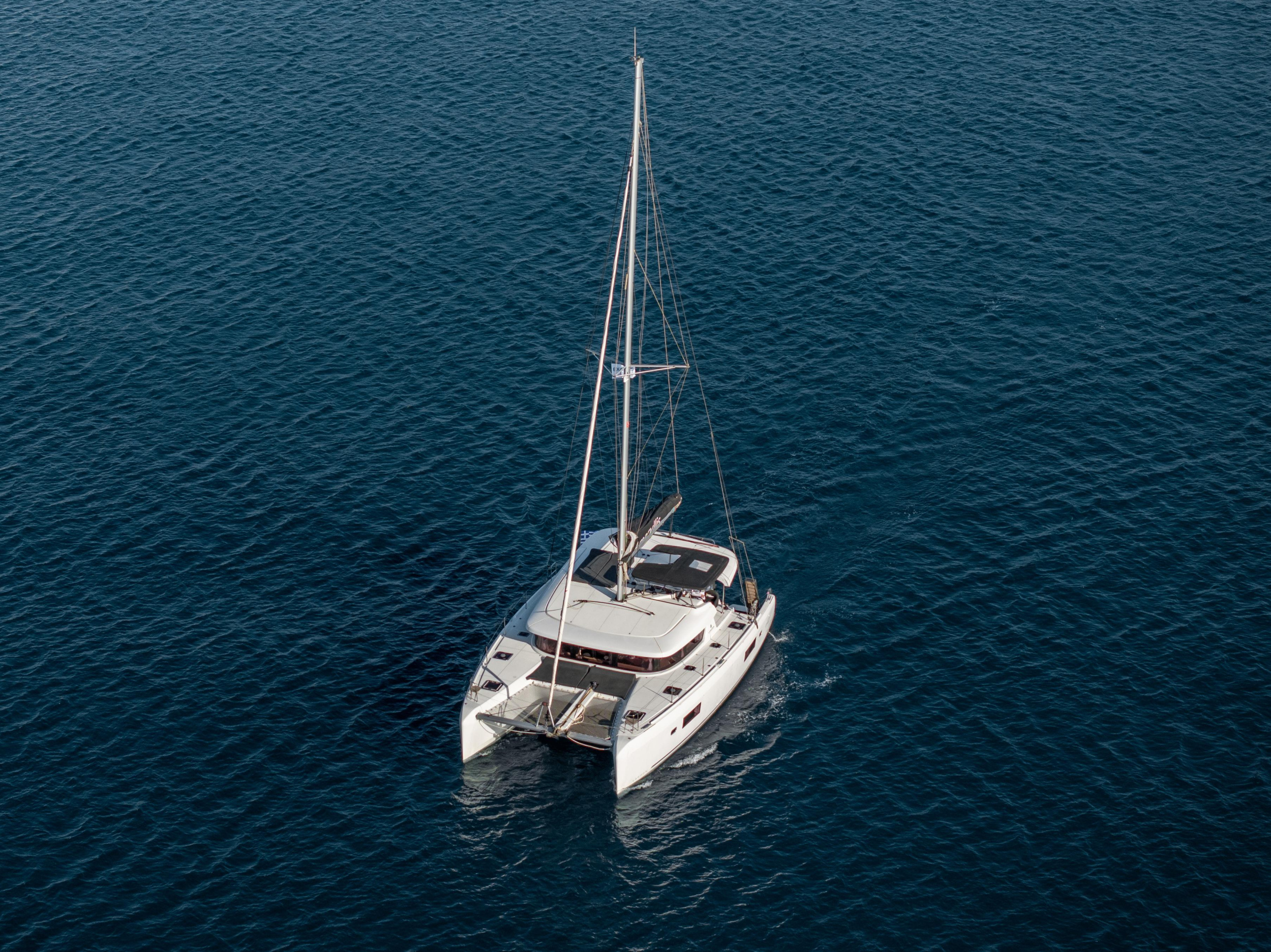 Lagoon 42 — photo 13