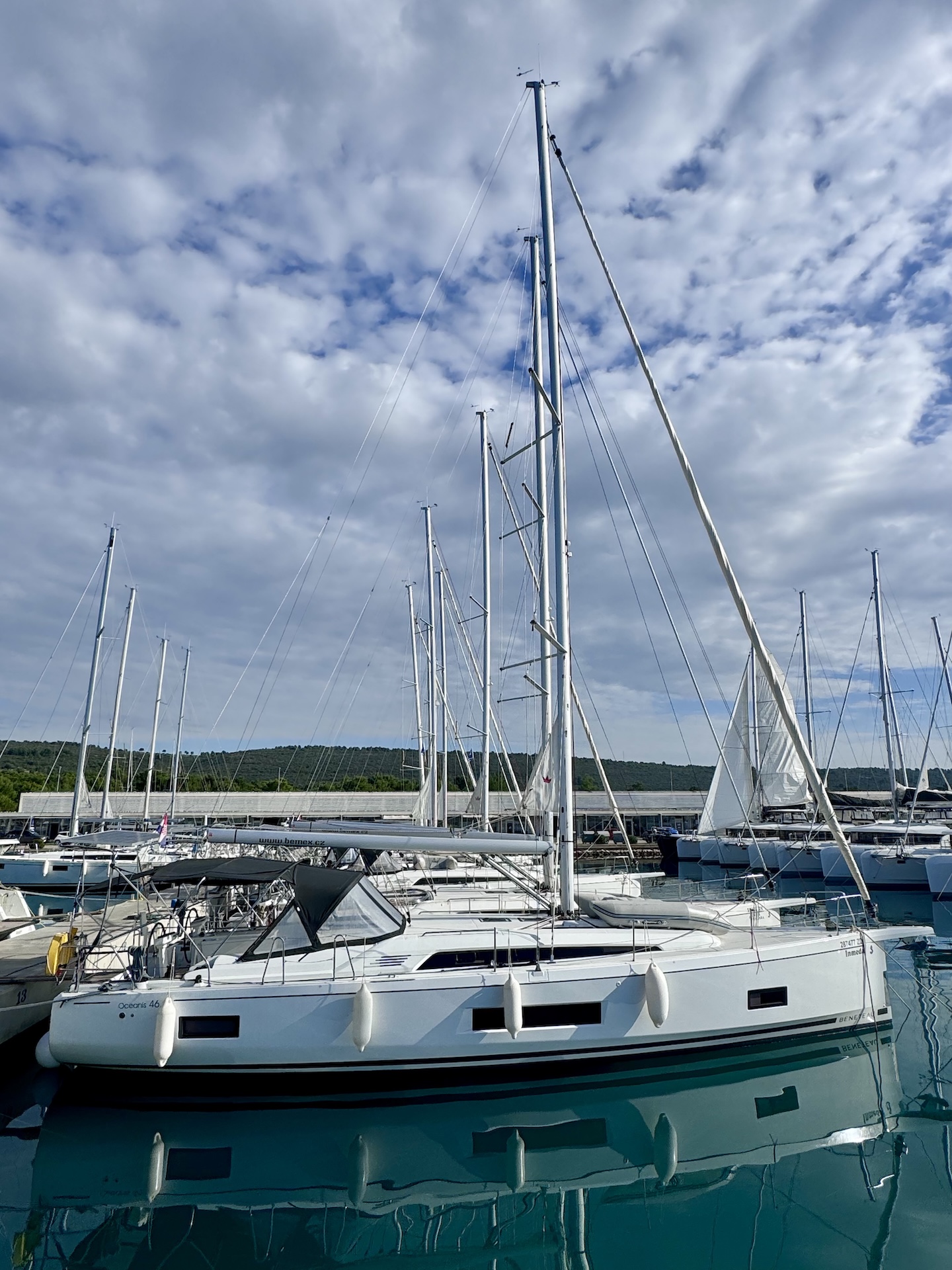 Oceanis 46.1 — photo 10