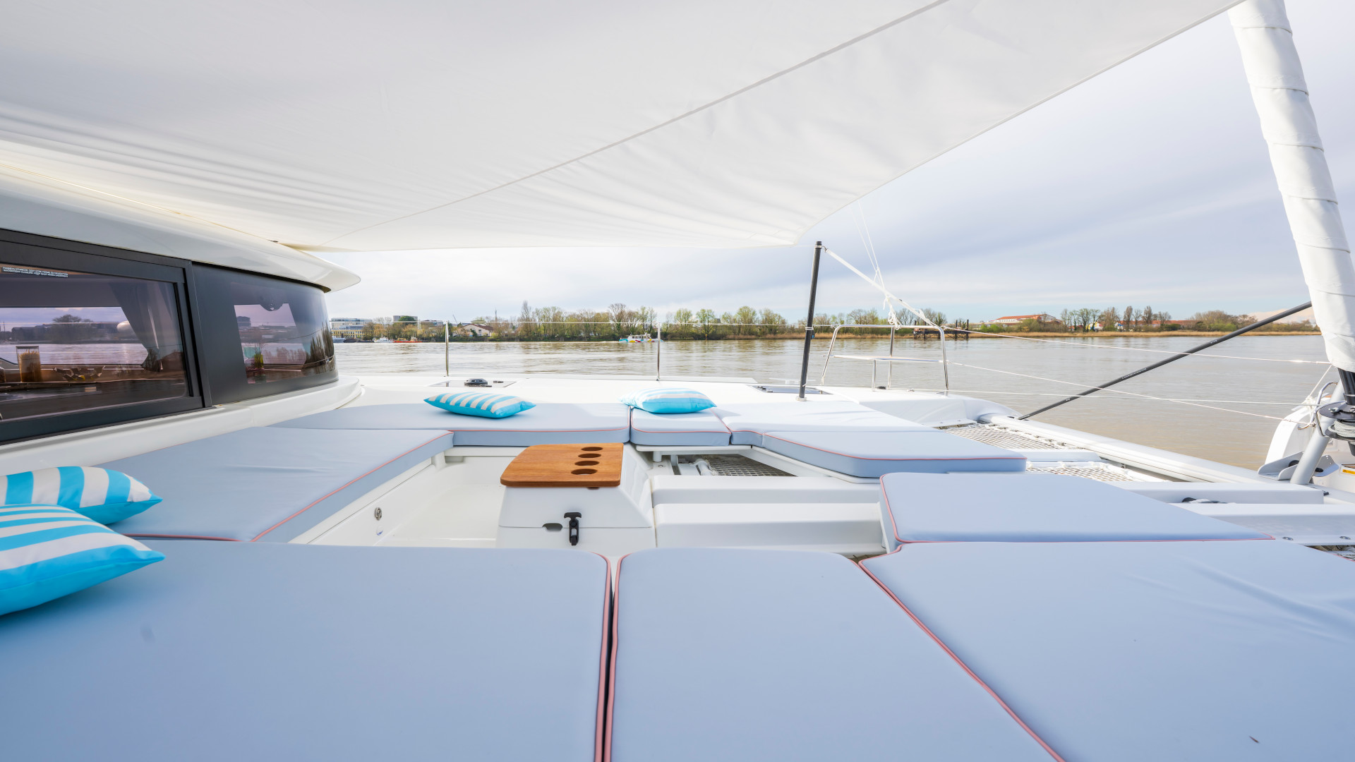 Lagoon 46 Owner's Version (LUXURY Equipped, SKIPPERED only) — photo 3