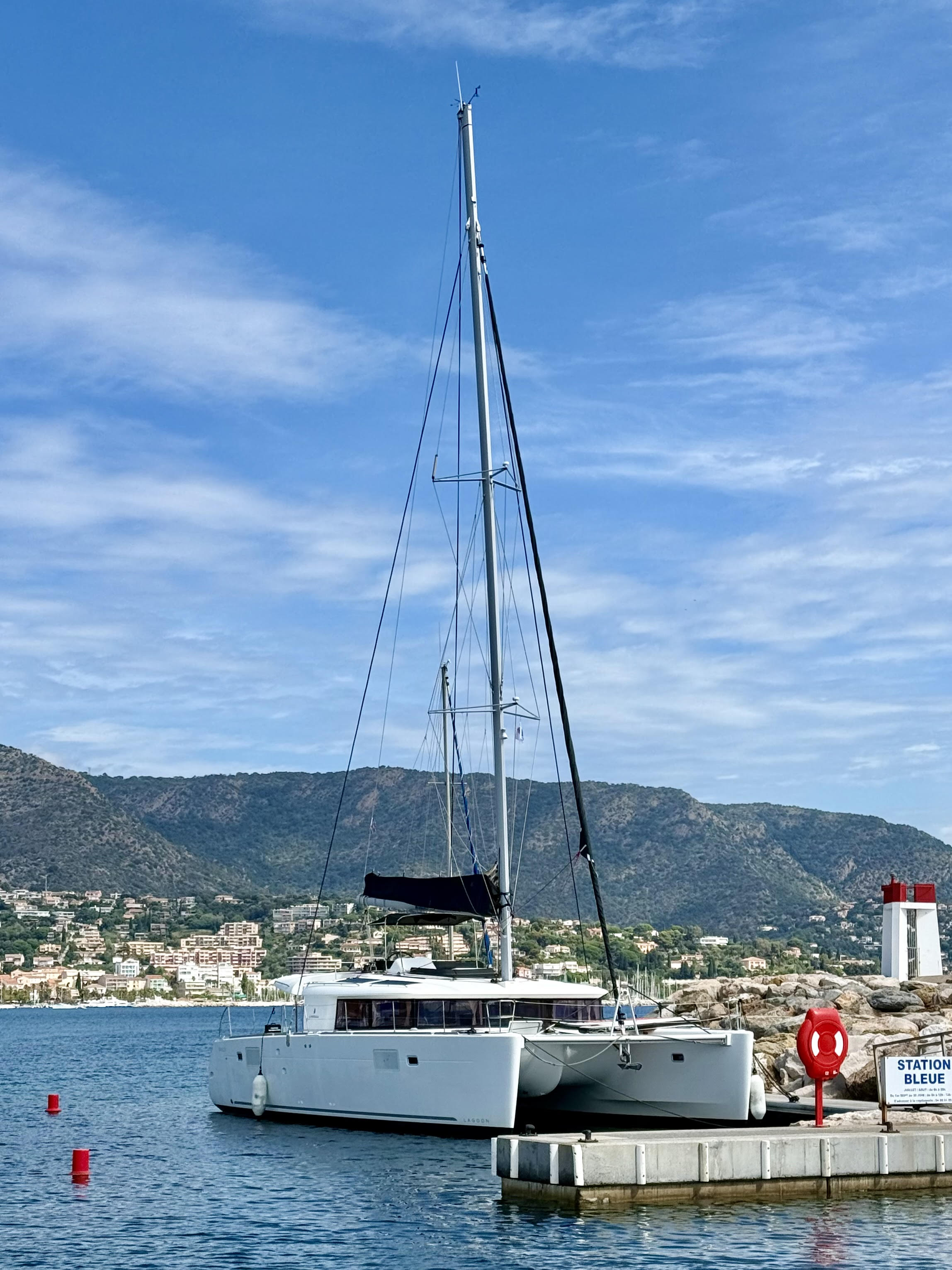 Lagoon 450 — photo 10
