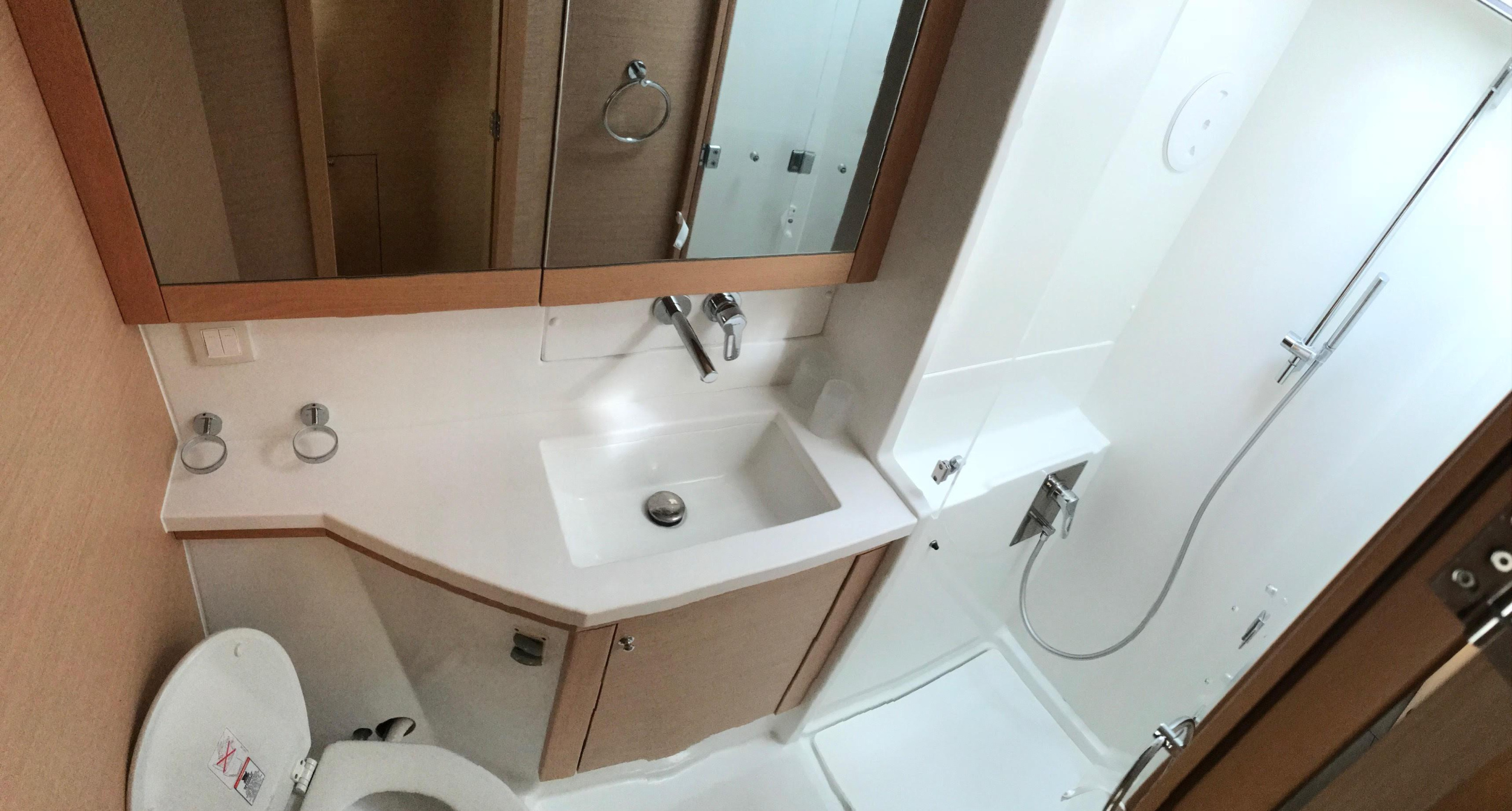 Lagoon 450 — photo 13