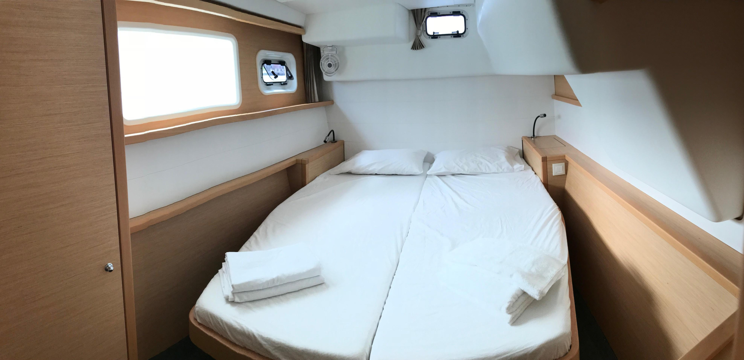 Lagoon 450 — photo 11