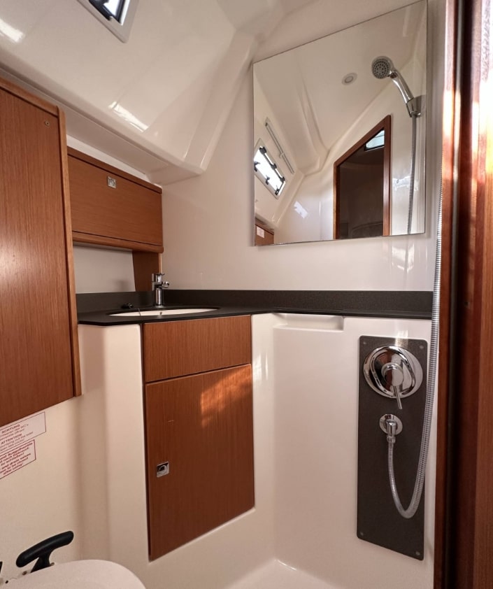 Bavaria Cruiser 46 — photo 2