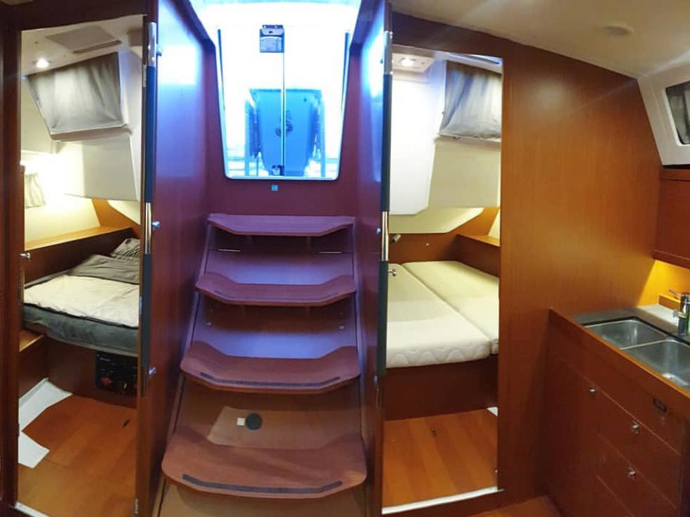 Oceanis 45 — photo 17