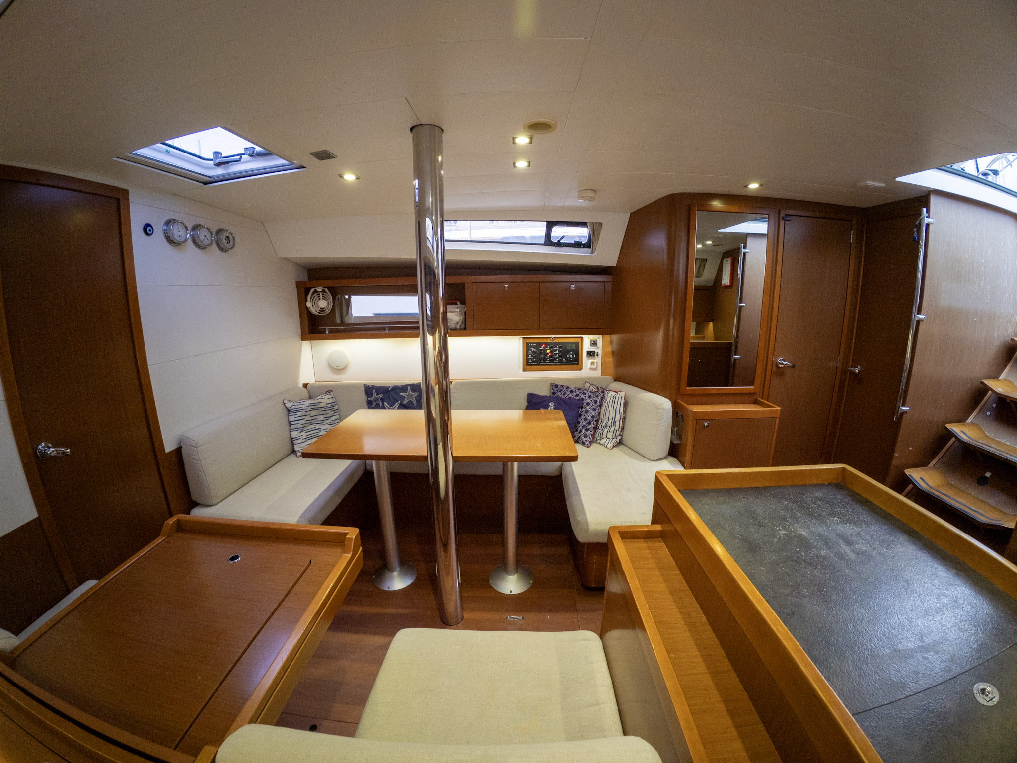 Oceanis 41 — photo 10