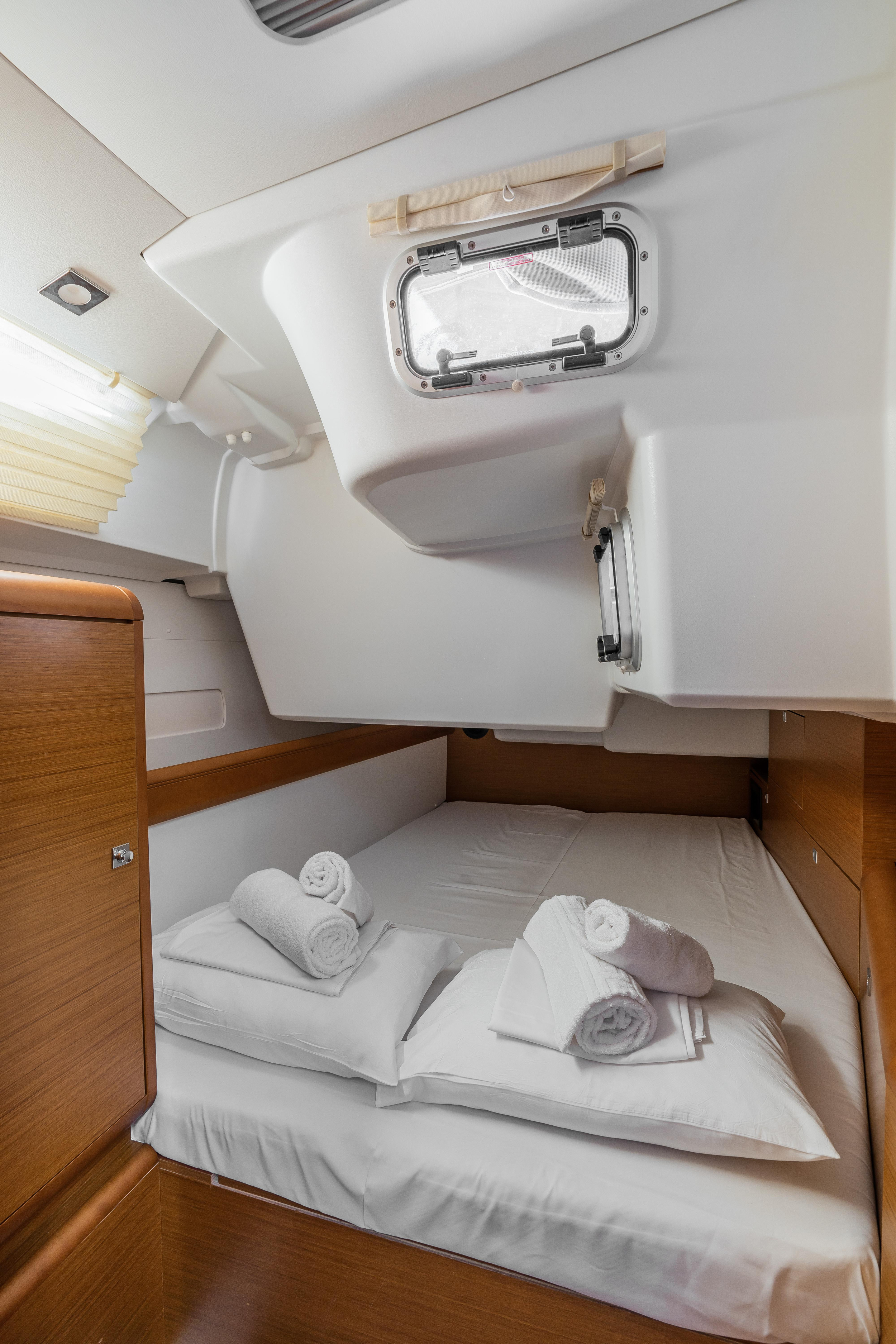Sun Odyssey 519 - 4 cabs — photo 31