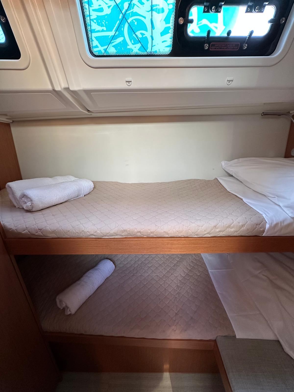 Bavaria C46 — photo 6