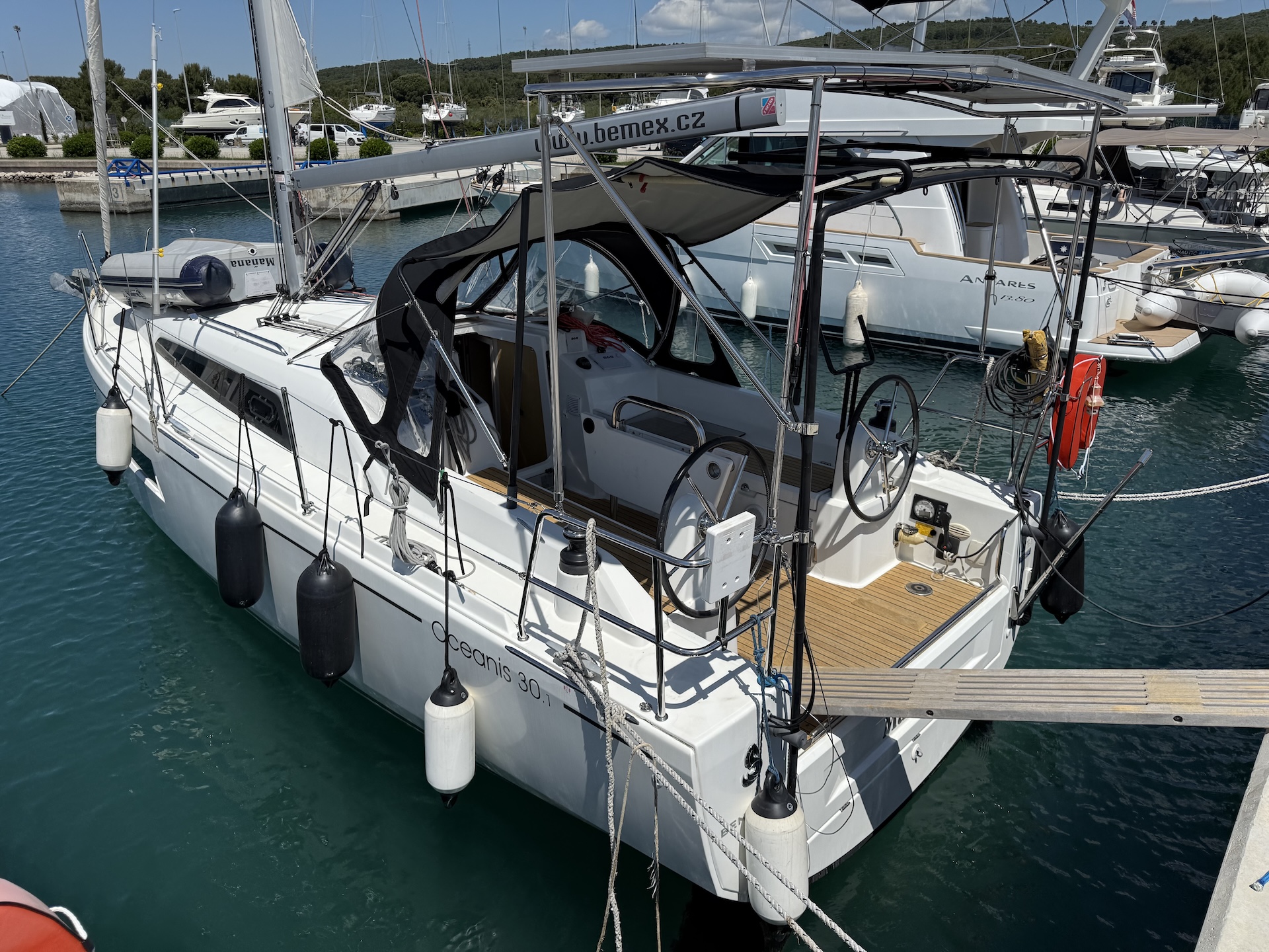 Oceanis 30.1 — photo 6